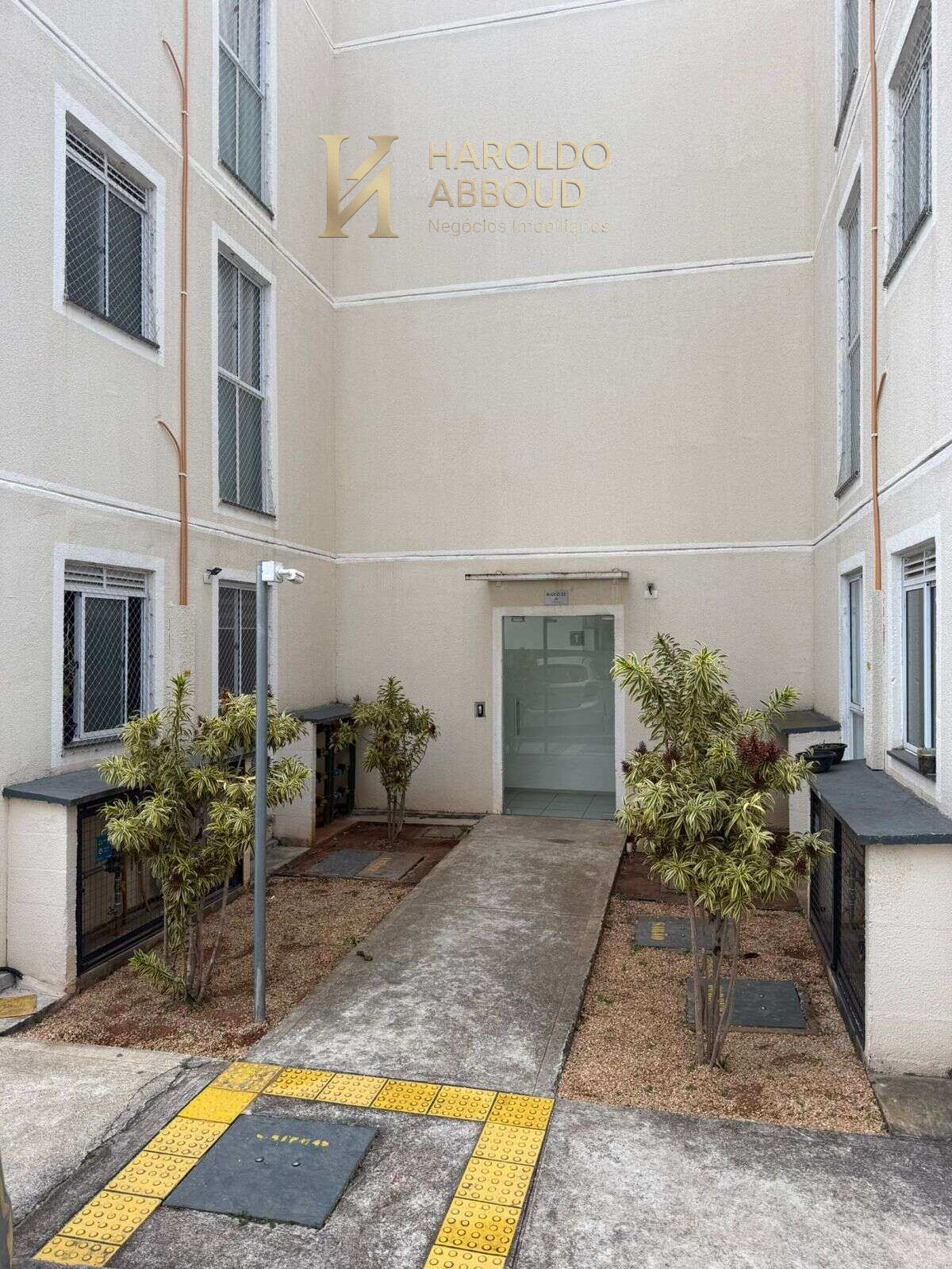 Apartamento à venda com 2 quartos - Granjas Santa Terezinha,Taubaté