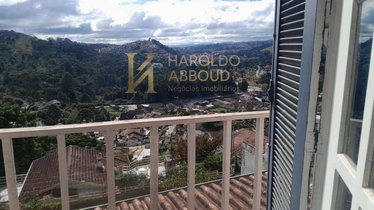  - Casa à venda em Campos do Jordão, Jardim Nova Suiça, com 2 quartos e dois chalés, 522m²