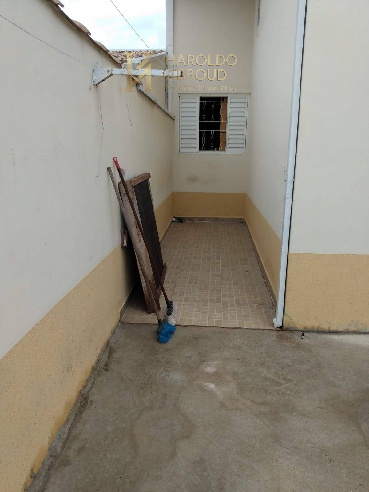 Casa à venda com 2 quartos, 78,24m² - Jardim Continental II,Taubaté