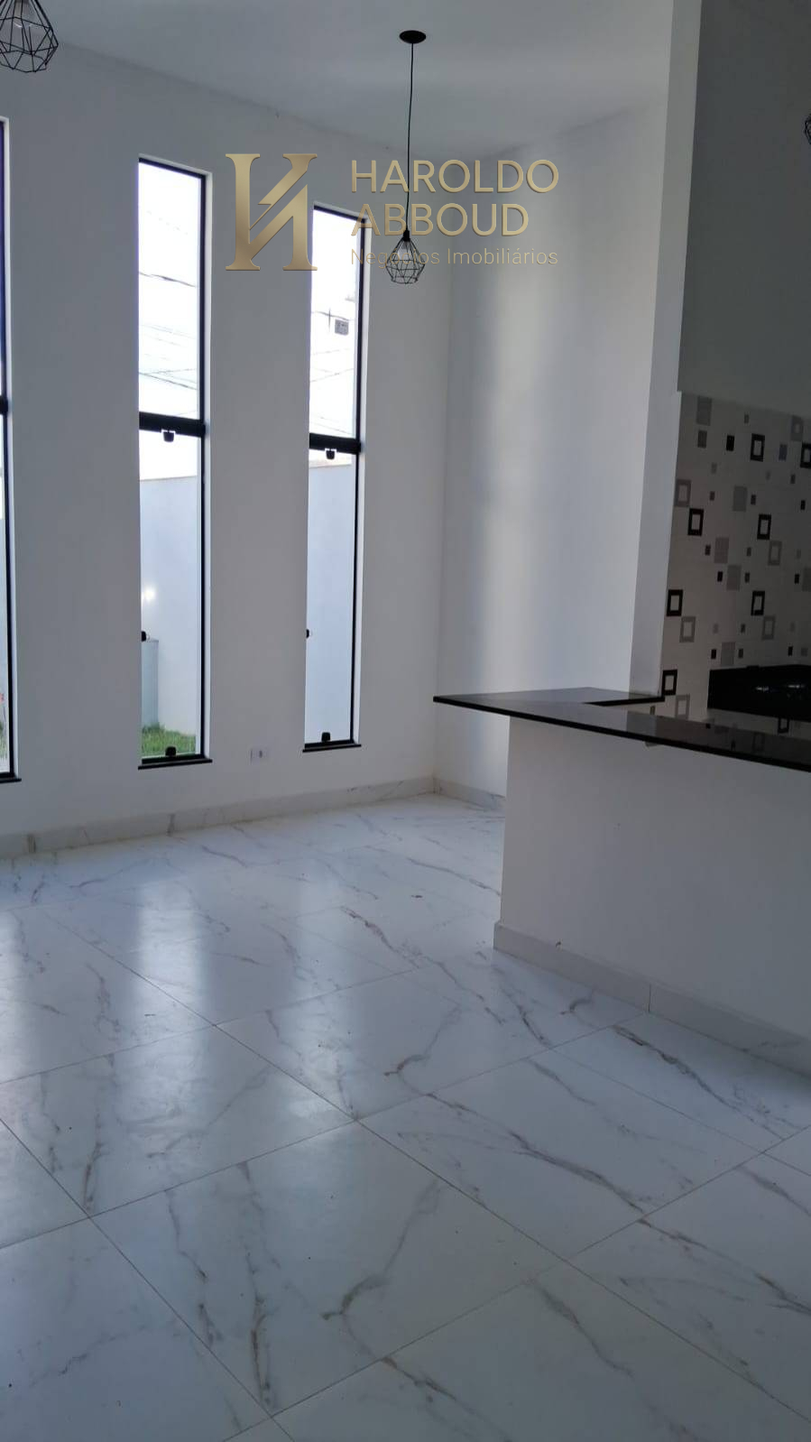 Casa à venda com 3 quartos - Jardim Continental II,Taubaté