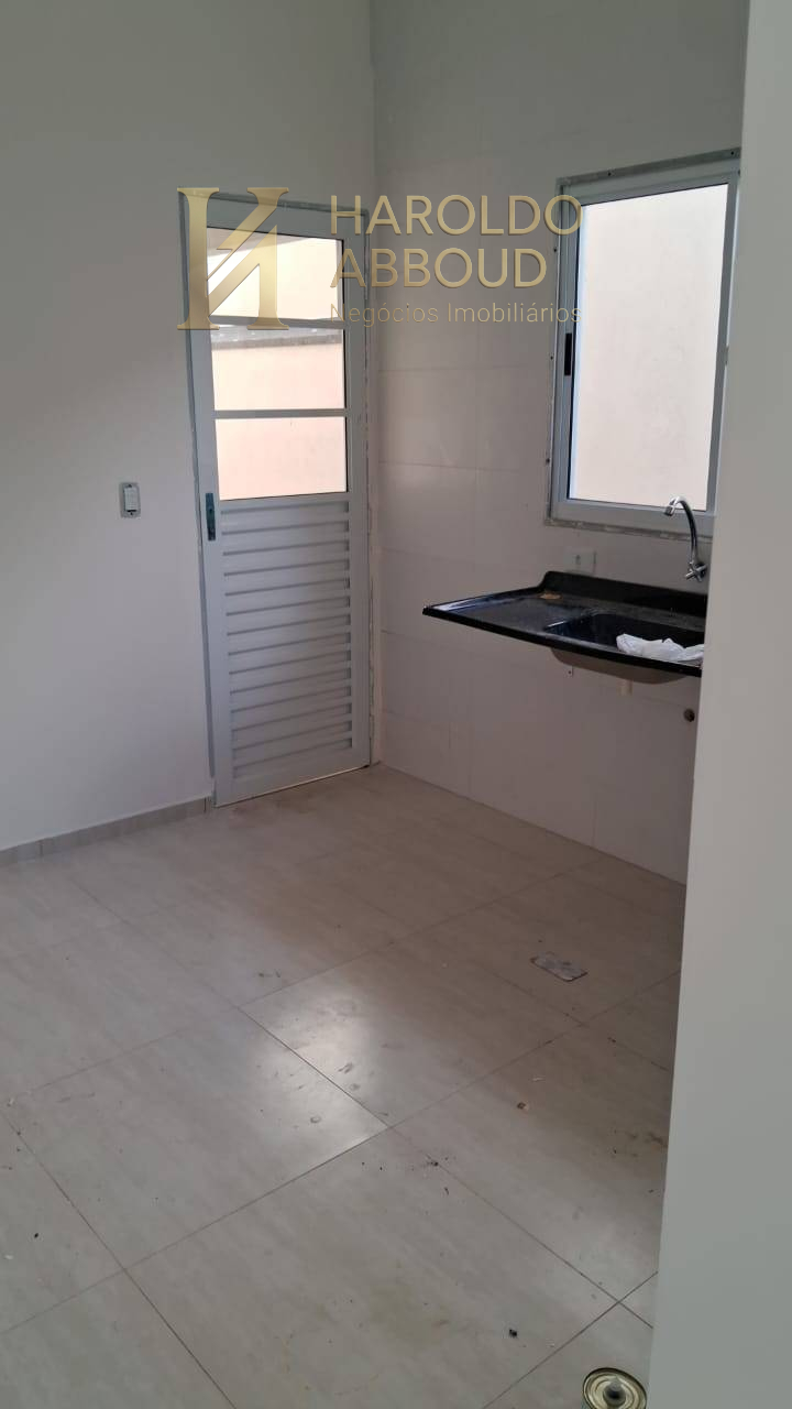 Casa à venda com 2 quartos, 52m² - Jardim do Lago I,Taubaté