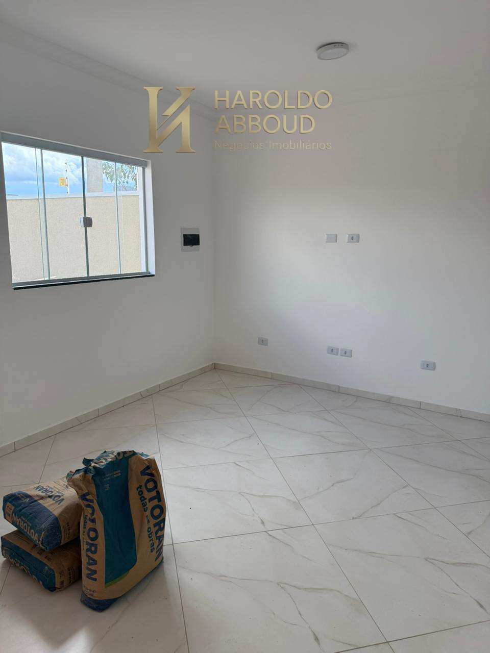 Casa à venda com 2 quartos, 77m² - Residencial Antares,Taubaté