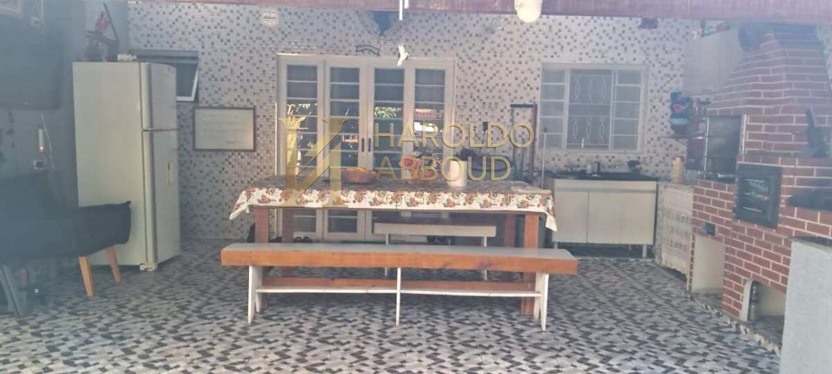 Casa à venda com 2 quartos, 70m² - Residencial Estoril,Taubaté