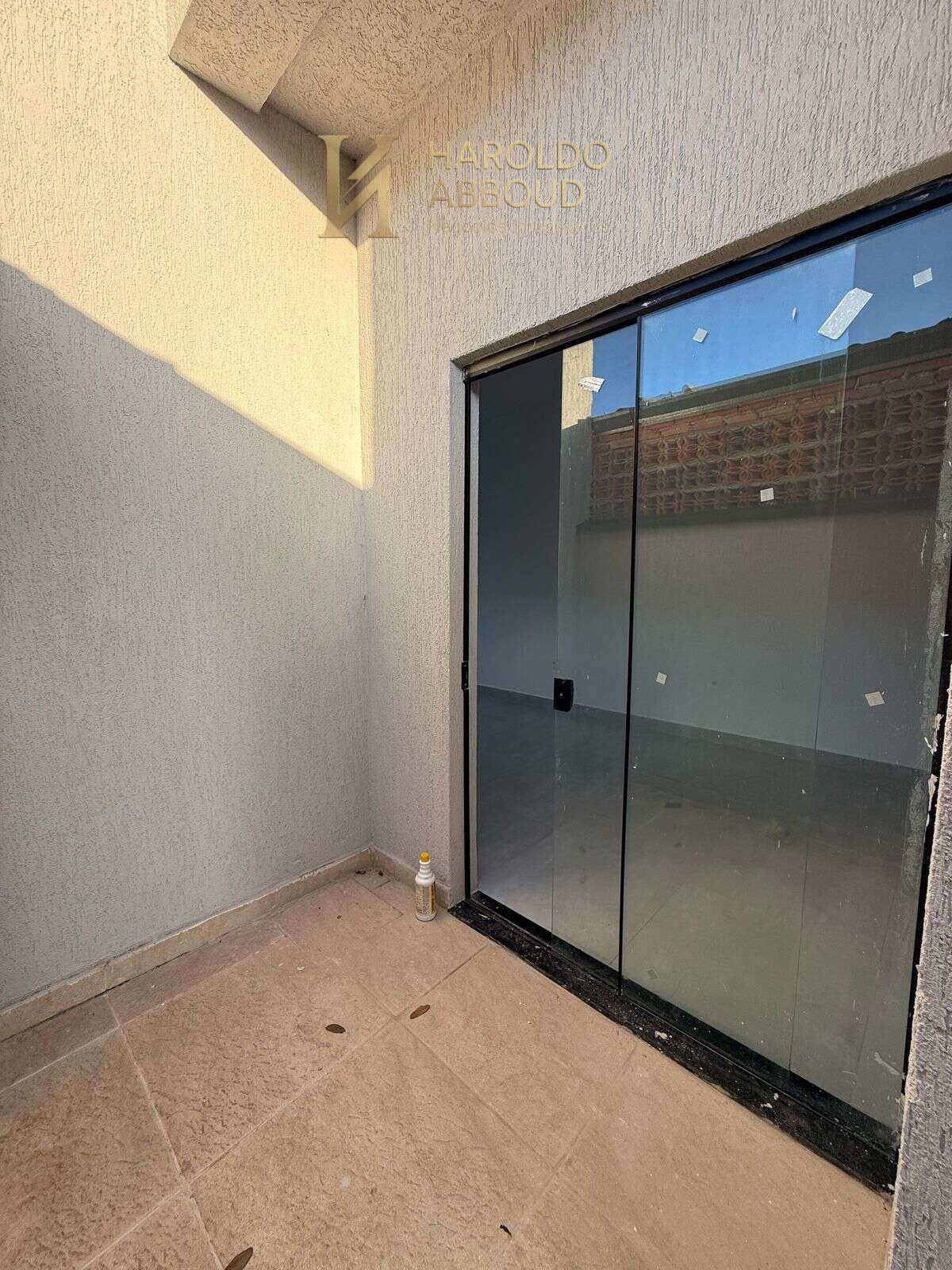 Casa à venda com 3 quartos - Residencial Estoril,Taubaté