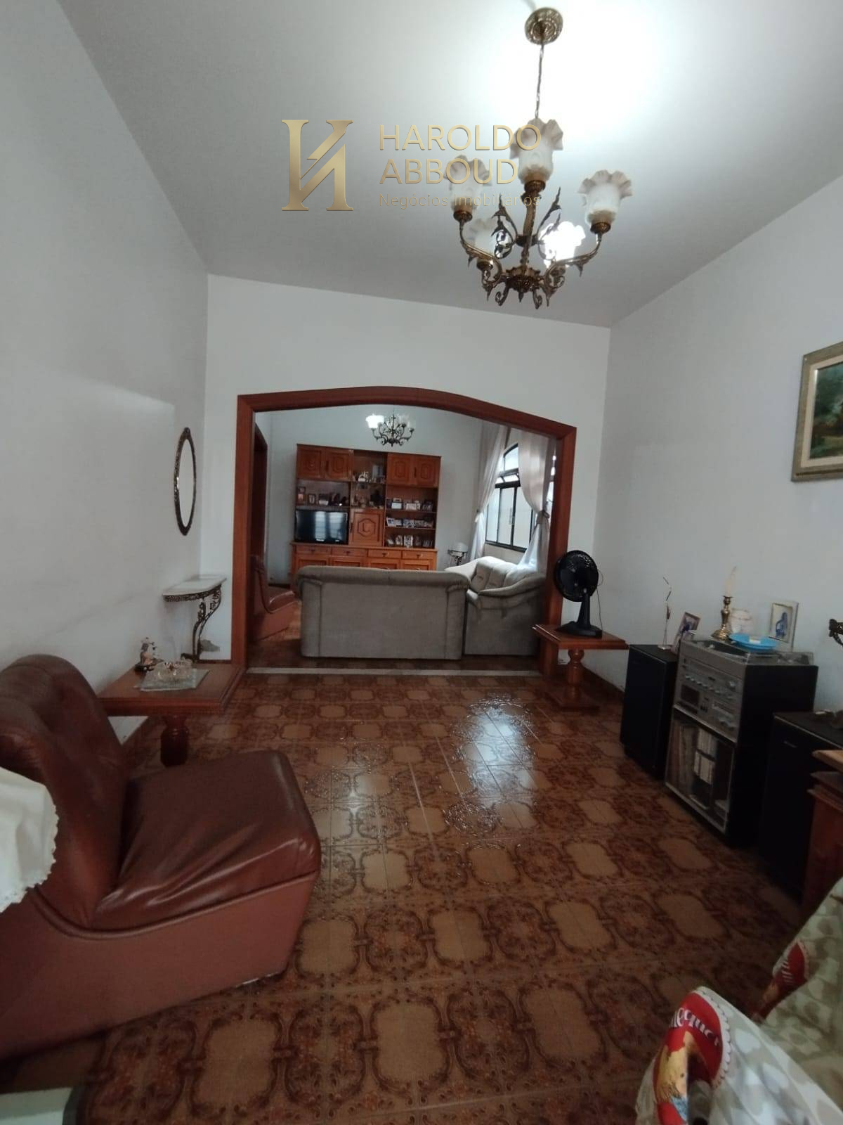 Casa à venda com 2 quartos - Vila São Geraldo,Taubaté