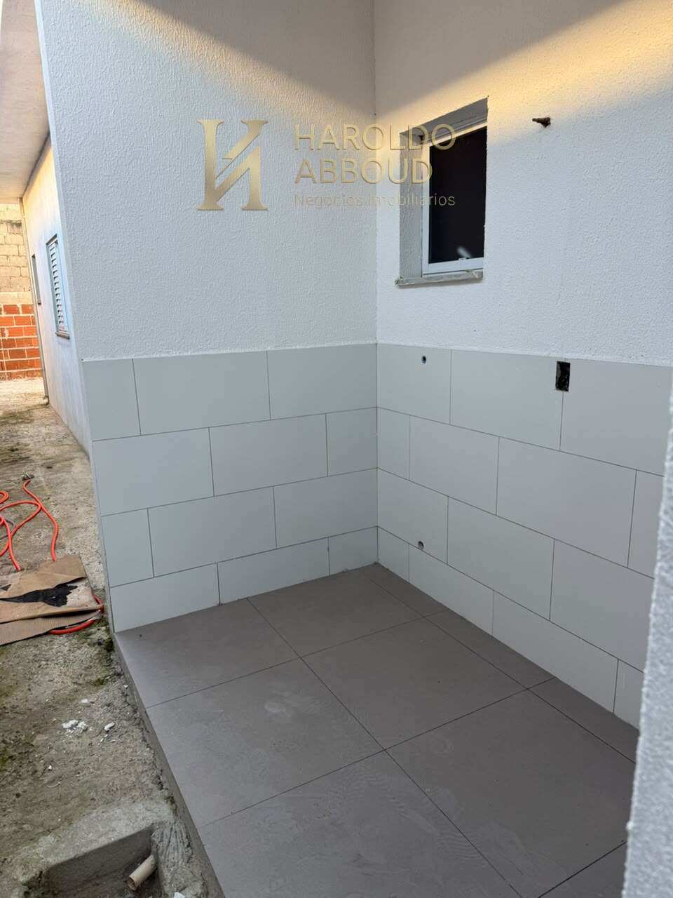  - Casa à venda em Tremembé, Loteamento Residencial Vale das Flores, com 2 quartos, 57m²