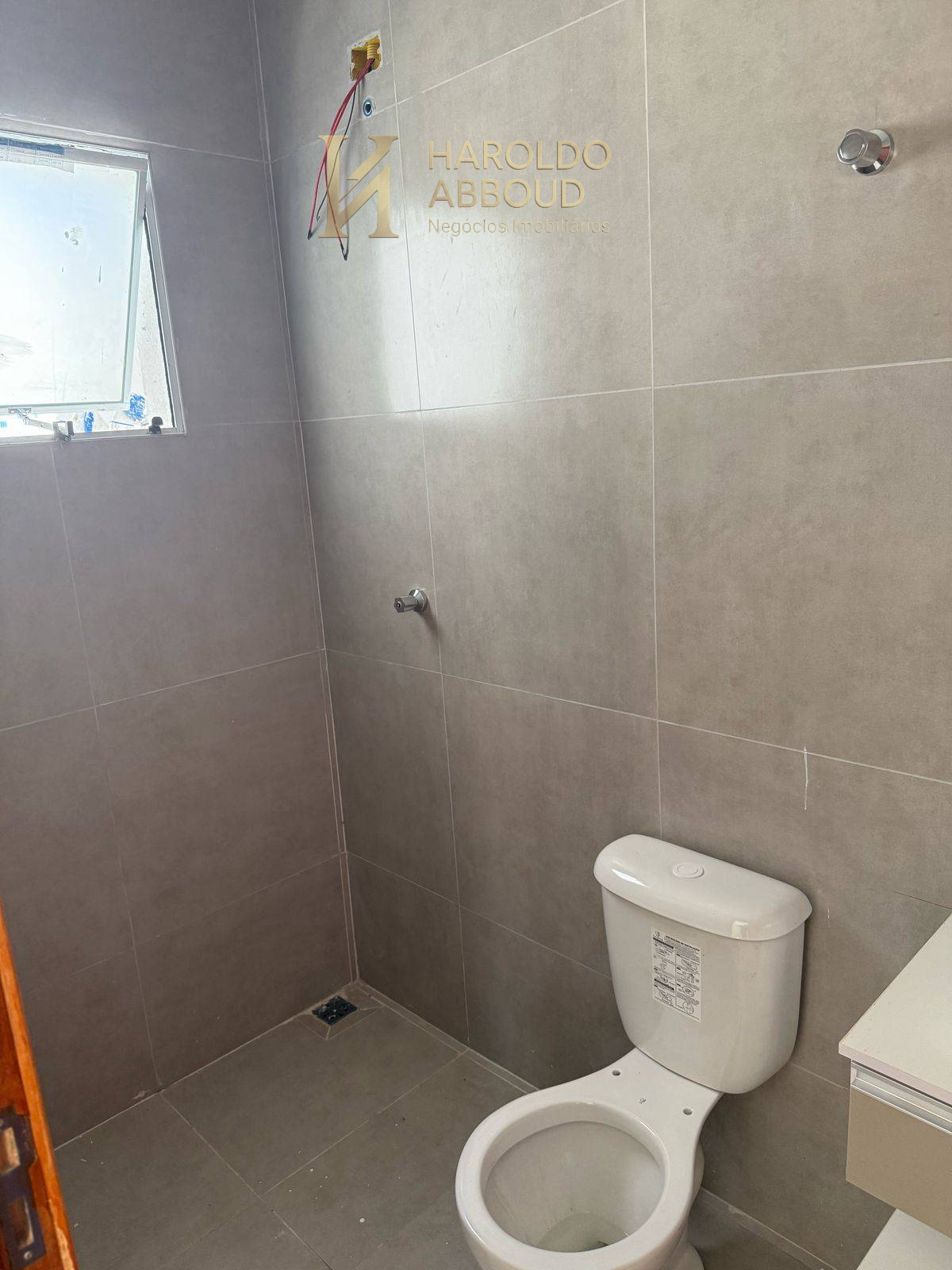 Casa de condomínio à venda com 2 quartos, 90,49m² - Parque Santo Antônio,Taubaté