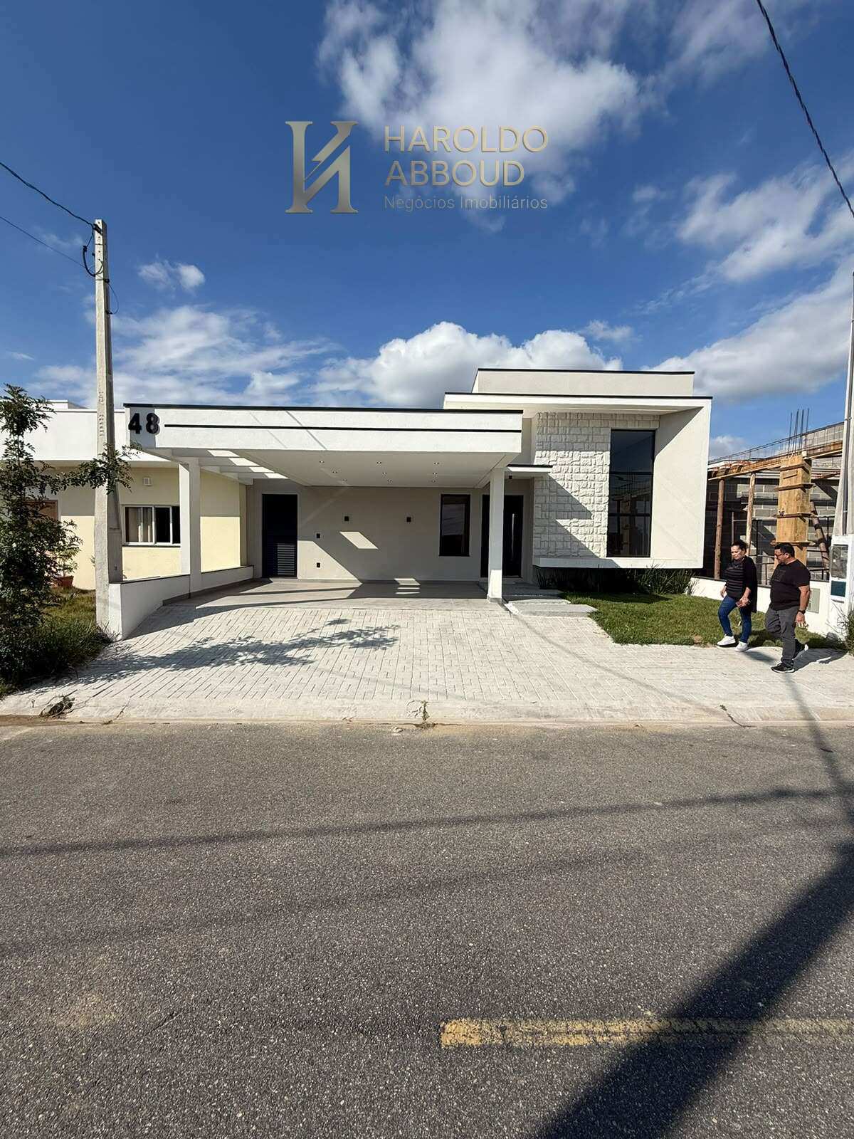  - Casa de condomínio à venda em Tremembé, Residencial Pérola do Vale, com 3 suítes, 159,00m² de área construída