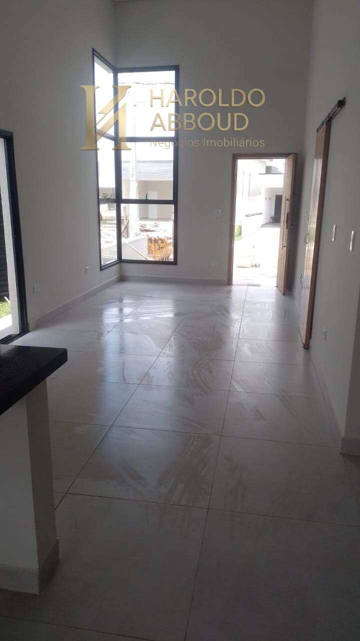 Casa de condomínio para venda ou locação com 3 quartos, 133m² - Campo Grande,Caçapava