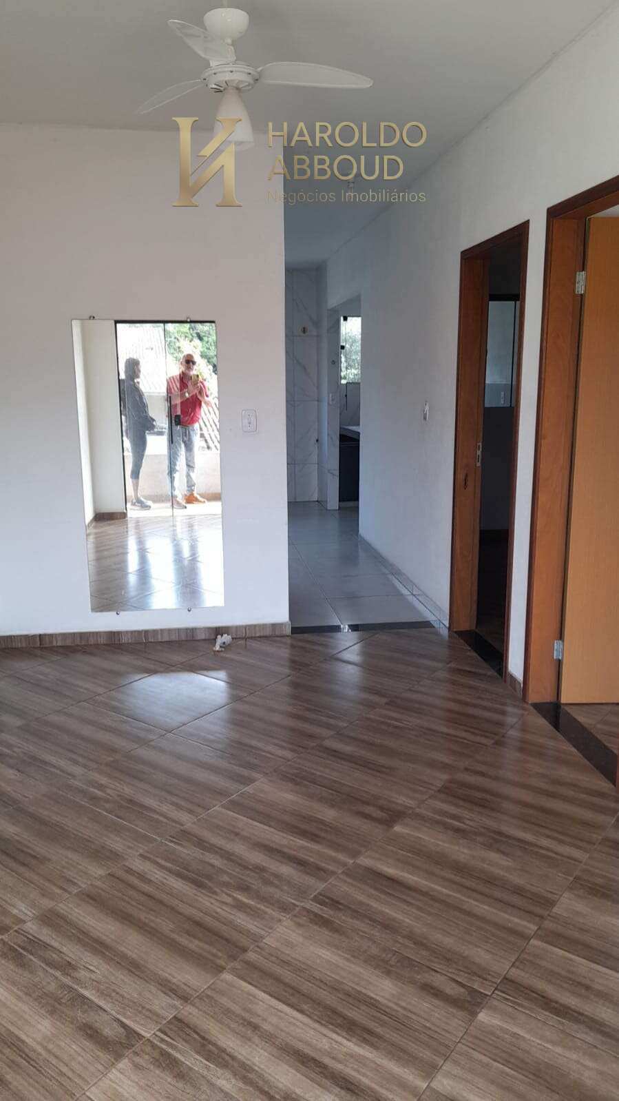  - Casa para alugar em Taubaté, Barreiro, com 2 quartos, 70m²