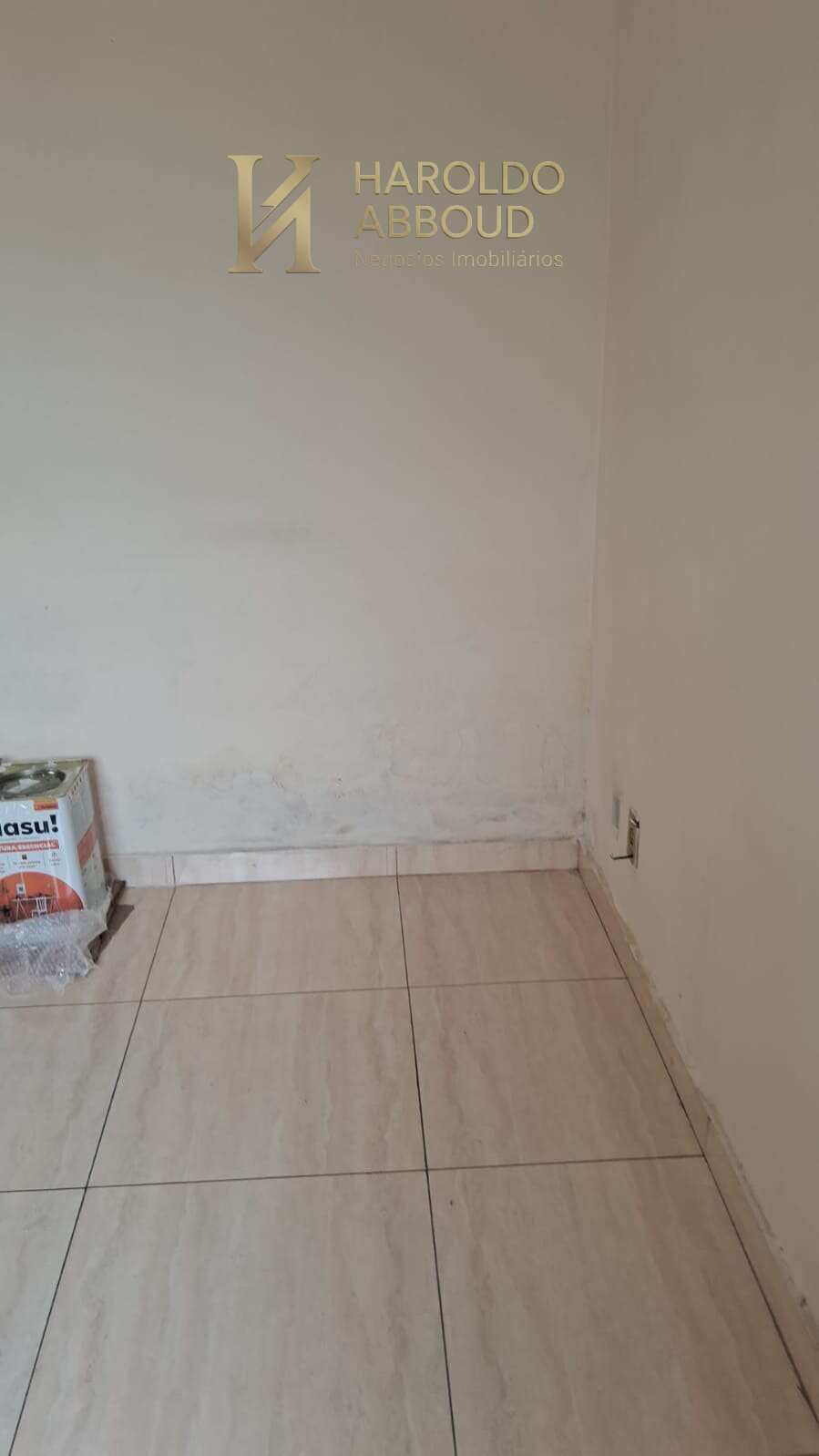  - Casa para alugar em Taubaté, Jardim Continental, com 2 quartos, 60m²