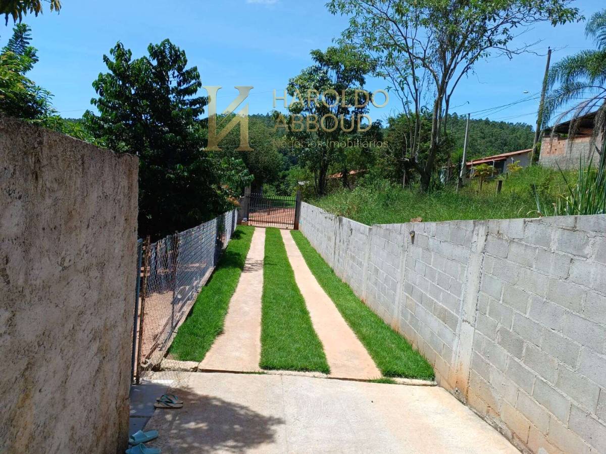Chácara à venda em Taubaté, Ribeirao das Almas, com 2 quartos, 90m² - Haroldo Abboud Negócios Imobiliários
