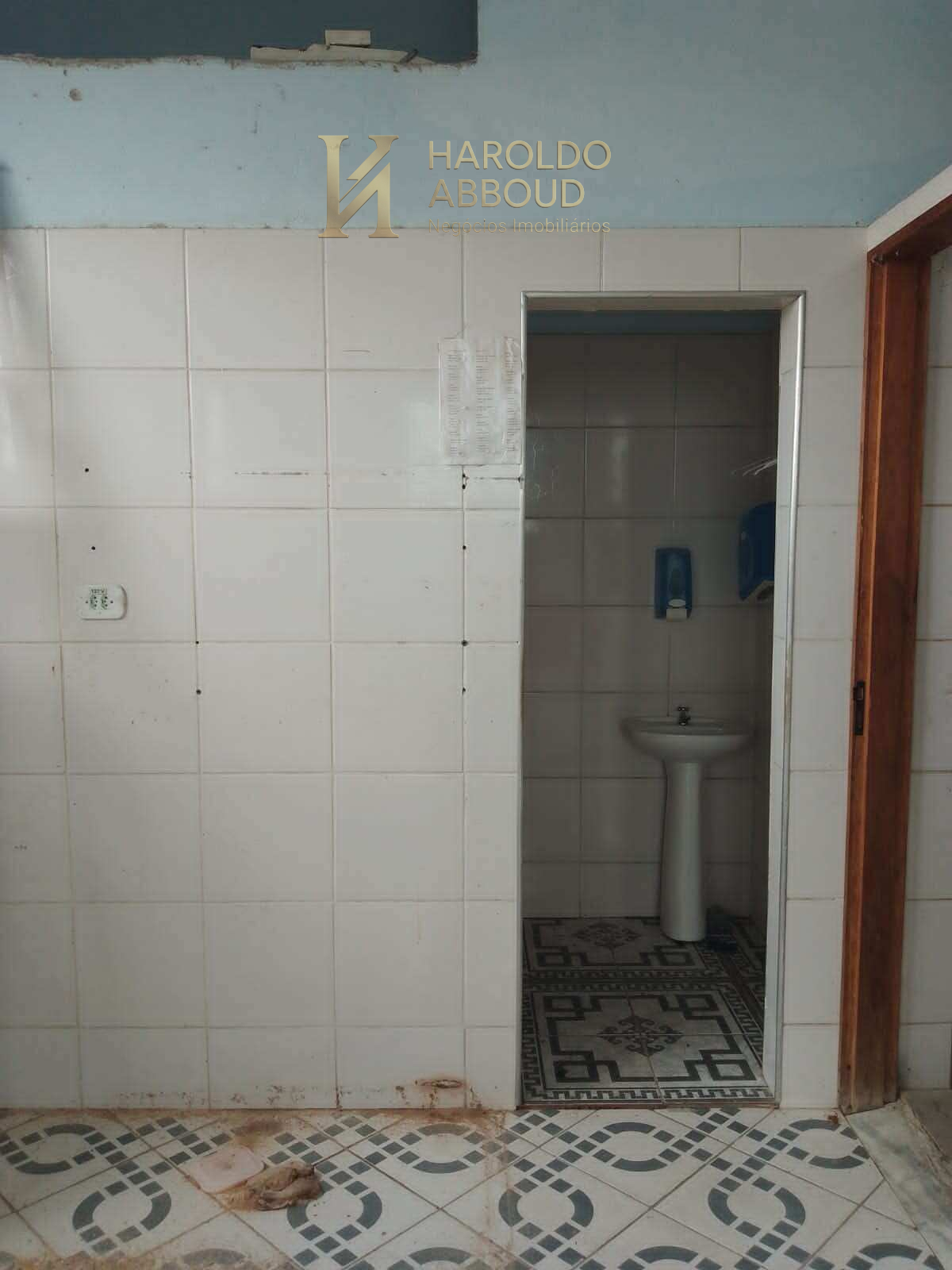  - Ponto Comercial para alugar em Taubaté, Jardim Continental, 95m²