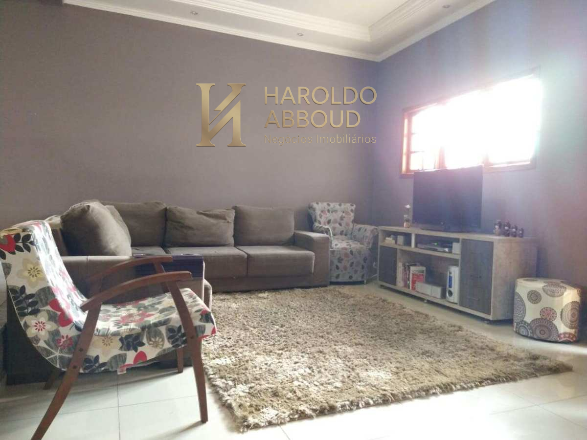  - Sobrado à venda em Taubaté, Campos Elíseos, com 3 quartos, 287m²