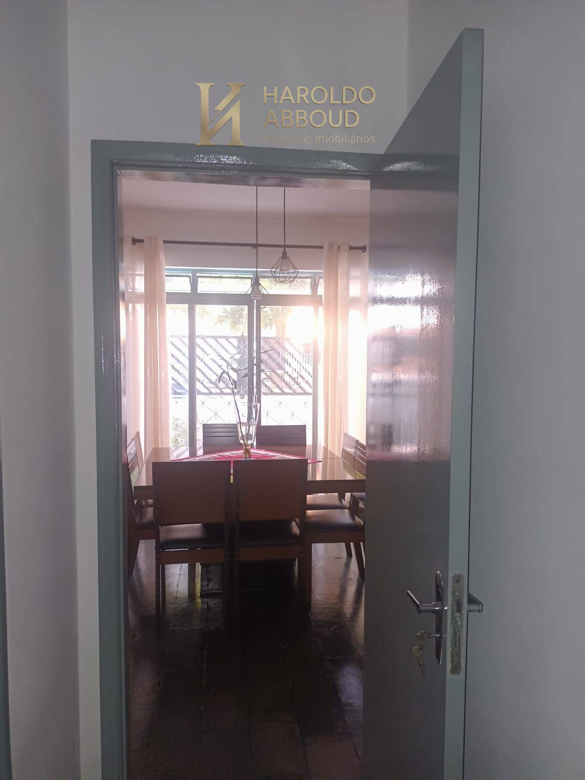 Sobrado à venda com 4 quartos, 150m² - Estiva,Taubaté