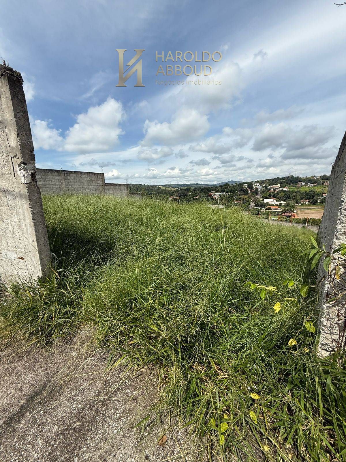 Terreno à venda - Parque Residencial Helvetia,Taubaté