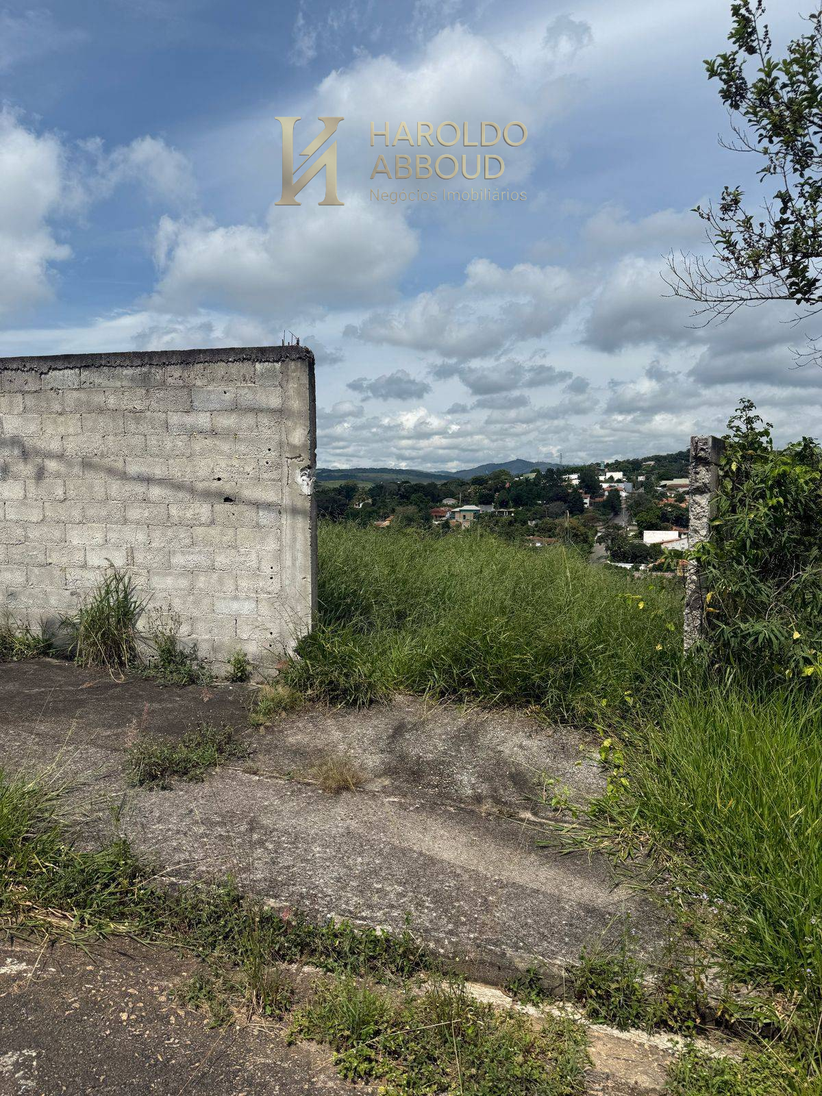 Terreno à venda - Parque Residencial Helvetia,Taubaté